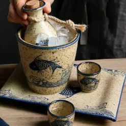 Weinspender-Set aus Keramik – kleiner Glaskrug