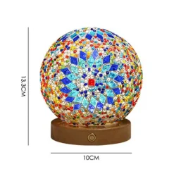 Wiederaufladbare Tischlampe aus böhmischem Glas – stilvoller Akzent für die Inneneinrichtung