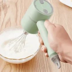 Wiederaufladbarer 3-in-1-Küchenmixer in Pastell – automatischer Mixer und Küchenmaschine