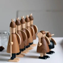 Wikinger-Wohndekor aus Holz – Kreativer nordischer Akzent