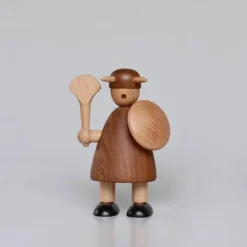 Wikinger-Wohndekor aus Holz – Kreativer nordischer Akzent