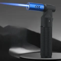 Winddichtes Butangasfeuerzeug – Kompakter Metallflammenanzünder für den Außenbereich