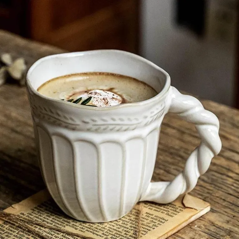 Zervas Keramiktasse – Stilvolle Kaffeetasse für Zuhause und das Büro