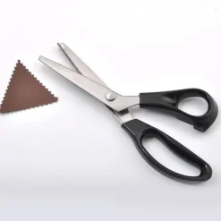 Zickzack-Bastelschere – Vielseitige Nähschere für kreative Projekte