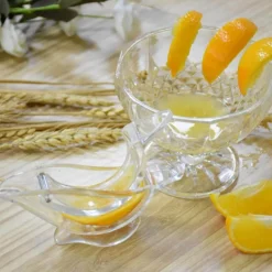 Zitronenpresse aus Acryl - Transparente Zitruspresse