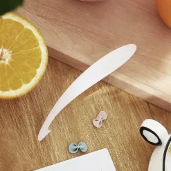 Zitrus-Zestermesser – Vielseitiges Obstschäl- und Entsafter-Werkzeug für die Zubereitung frischer Zitrusfrüchte